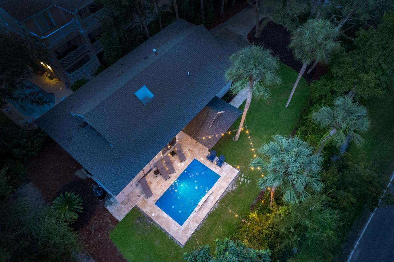 Luxury Beach House - 2Min Walk To Beach - Private Pool - Group & Dog Friendly هيلتون رئيس جزيرة المظهر الخارجي الصورة