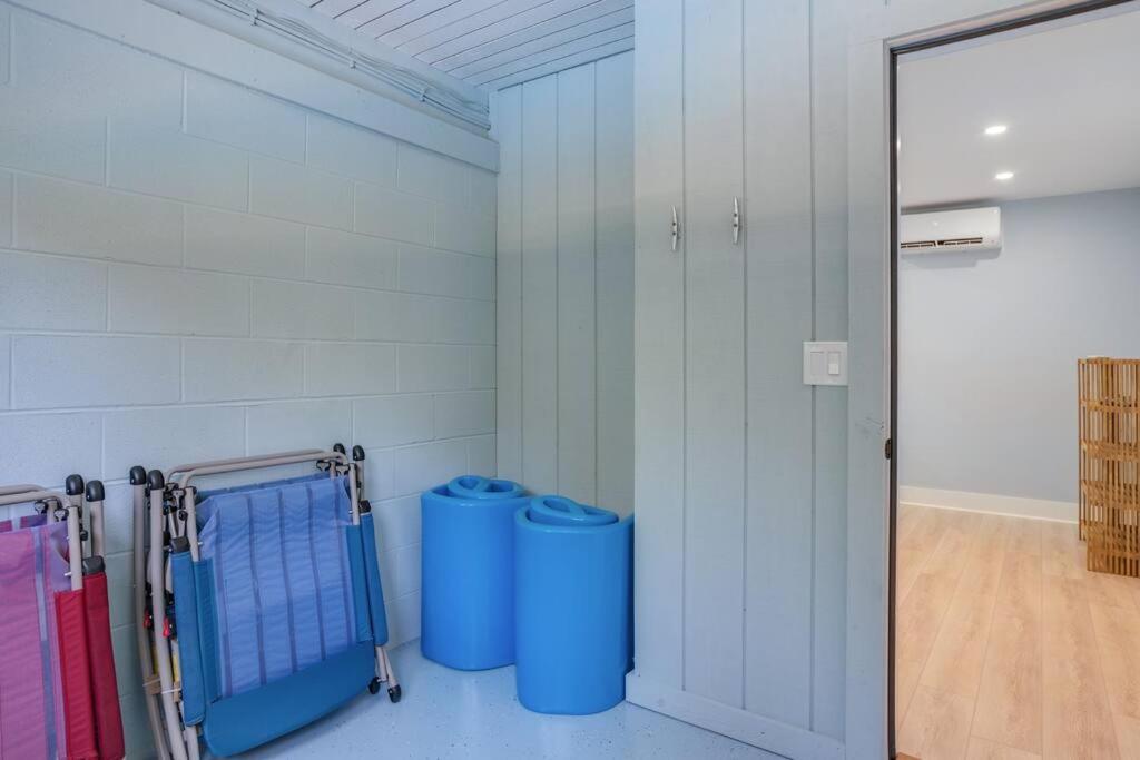 Luxury Beach House - 2Min Walk To Beach - Private Pool - Group & Dog Friendly هيلتون رئيس جزيرة المظهر الخارجي الصورة